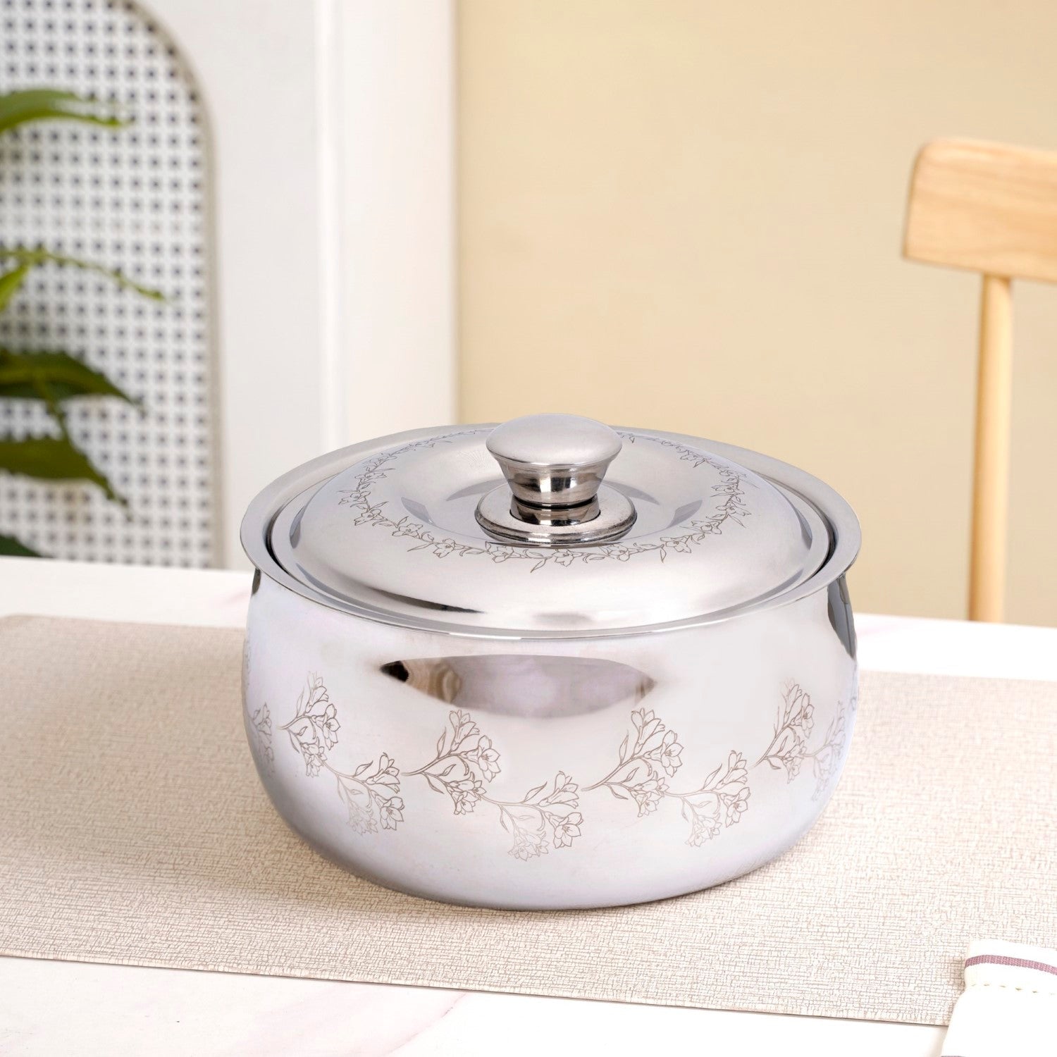 Hot Pot 2000ml Flowery Design